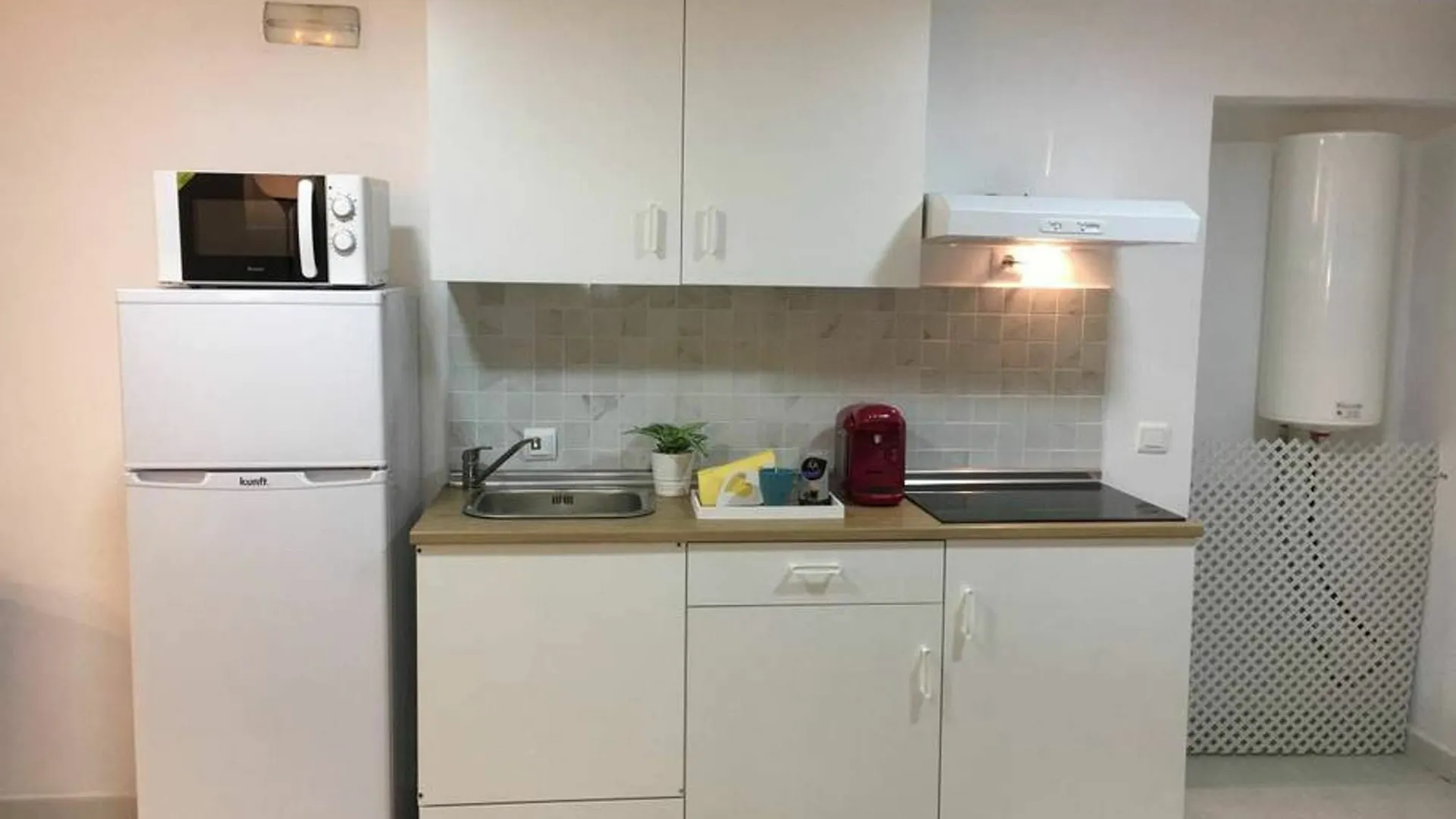 Apartment With One Bedroom In Estepona, With Pool Access And Furnished 0*, Estepona